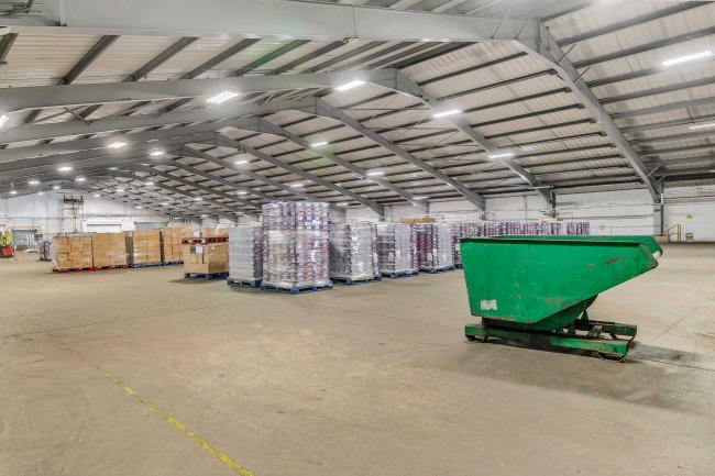 Rotherham 125, Rotherham Road, Hellaby, Rotherham S66 8EL 6