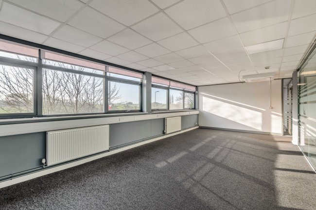 Rotherham 125, Rotherham Road, Hellaby, Rotherham S66 8EL 6