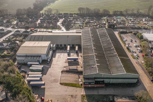 Rotherham 125, Rotherham Road, Hellaby, Rotherham S66 8EL 6