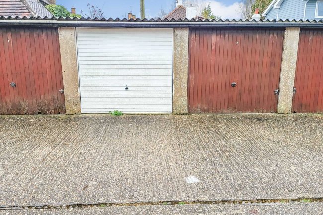 Garages at Critchfield Road, Bosham, Chichester, West Sussex, PO18 8HH 7