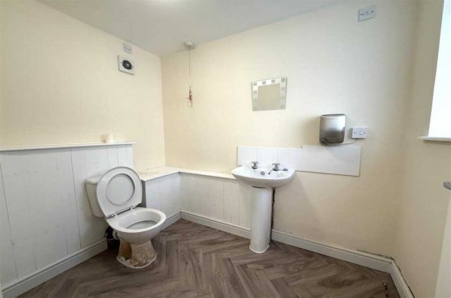 2 Hardy Street, Worksop, Nottinghamshire, S80 1EH 1