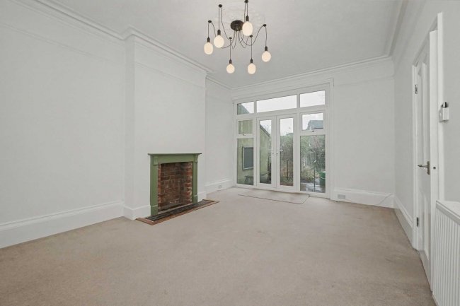 Ground Floor Flat, 8 Radnor Park Road, Folkestone, CT19 5AU 8