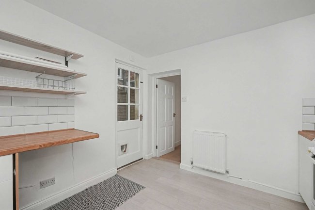 Ground Floor Flat, 8 Radnor Park Road, Folkestone, CT19 5AU 8