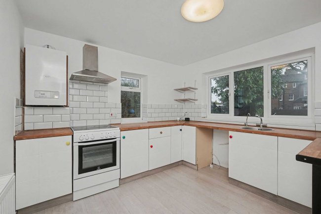 Ground Floor Flat, 8 Radnor Park Road, Folkestone, CT19 5AU 8