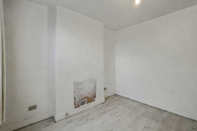 16A & 16B Rush Hill Road, Battersea, London SW11 5NW 7