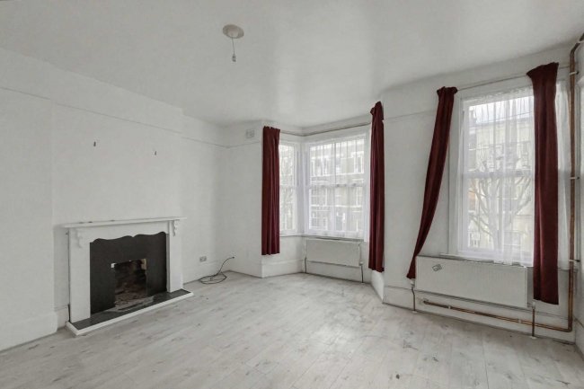 16A & 16B Rush Hill Road, Battersea, London SW11 5NW 7