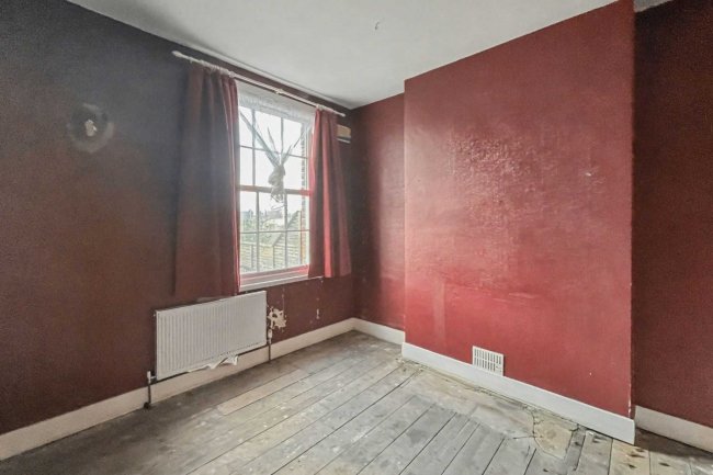 16A & 16B Rush Hill Road, Battersea, London SW11 5NW 7