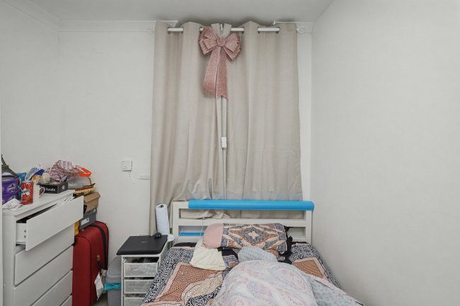 28a Goresbrook Road, Dagenham, Essex, RM9 6UR 3