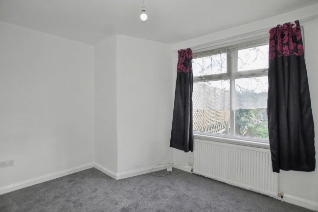 224 Prince Regent Lane, Plaistow, London E13 8SE 6