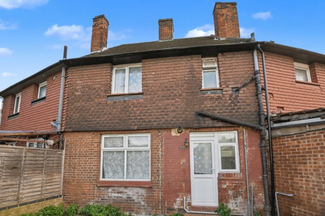 224 Prince Regent Lane, Plaistow, London E13 8SE 6