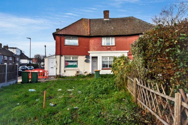 224 Prince Regent Lane, Plaistow, London E13 8SE 6