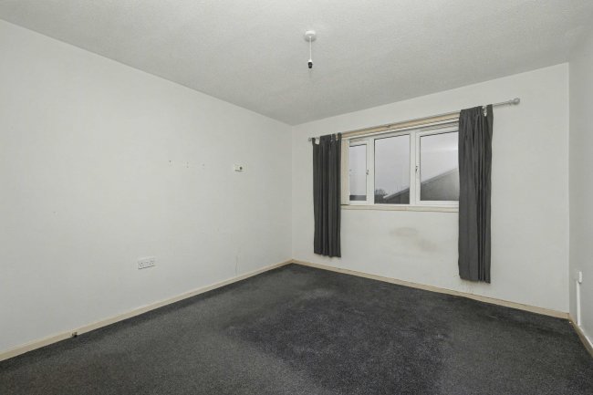 60 Stainton Drive, Felling, Gateshead, Tyne and Wear, NE10 9QX 3