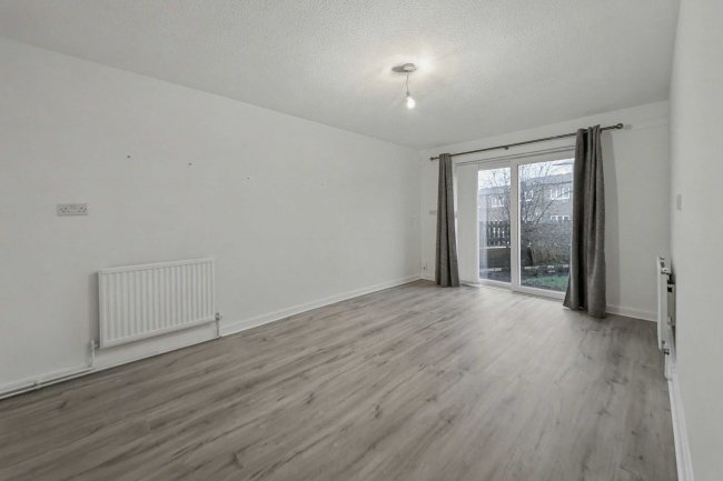 1 St. Patricks Walk, Gateshead, Tyne and Wear, NE10 9HF 8