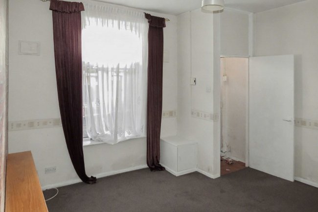 116 Johnston Street, Blackburn, Lancashire, BB2 1HY 1