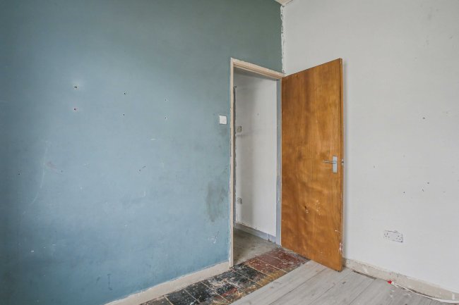 25 Lockhart Road, Preston, Lancashire, PR1 6BT 5