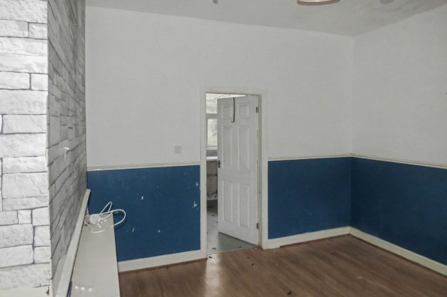 40 Lockhart Road, Preston, Lancashire, PR1 6BT 6