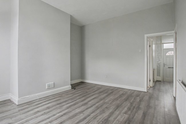 12 Waterloo Terrace, Ashton-on-Ribble, Preston, Lancashire, PR2 1DB 4