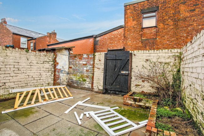 12 Waterloo Terrace, Ashton-on-Ribble, Preston, Lancashire, PR2 1DB 4