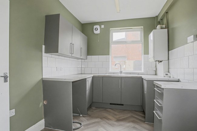 12 Waterloo Terrace, Ashton-on-Ribble, Preston, Lancashire, PR2 1DB 4