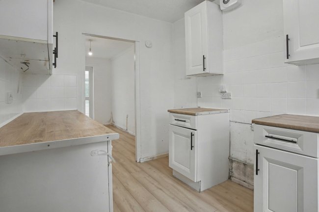 52 Tag Croft, Ingol, Preston, Lancashire PR2 7AQ 5