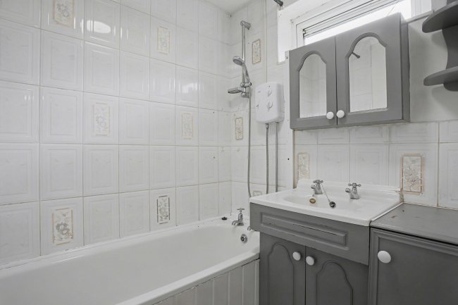 52 Tag Croft, Ingol, Preston, Lancashire PR2 7AQ 5