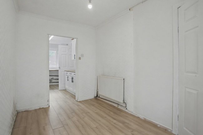 52 Tag Croft, Ingol, Preston, Lancashire PR2 7AQ 5