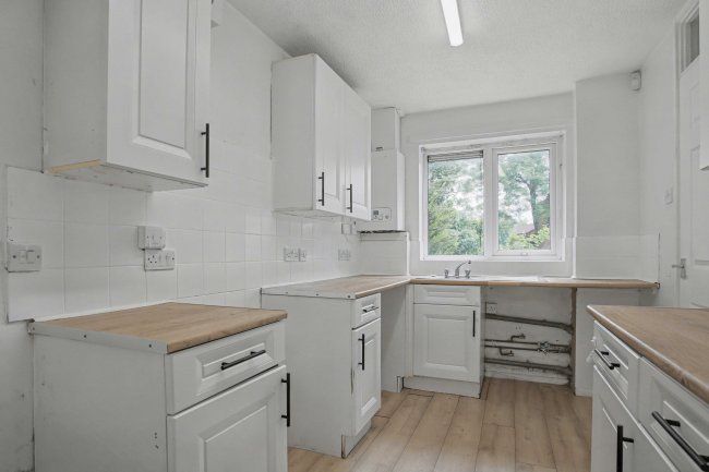 52 Tag Croft, Ingol, Preston, Lancashire PR2 7AQ 5