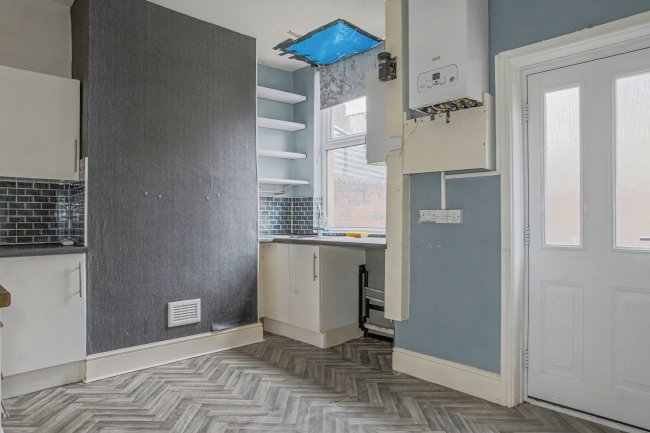 47 Acregate Lane, Preston, Lancashire, PR1 5QN 5