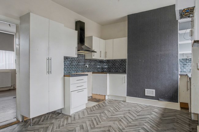 47 Acregate Lane, Preston, Lancashire, PR1 5QN 5