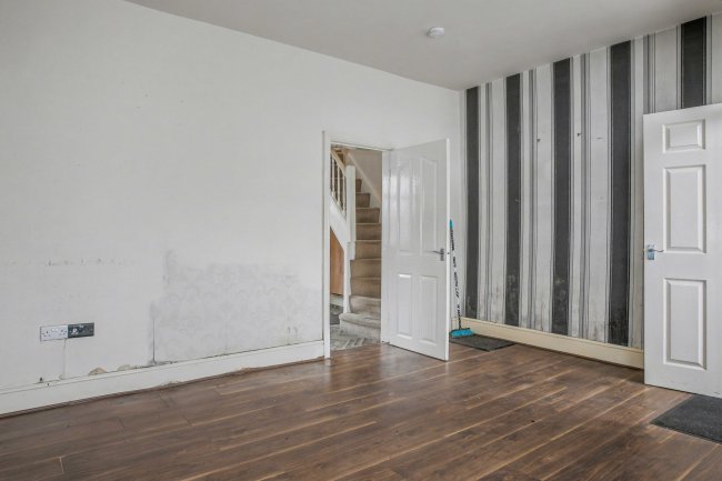 47 Acregate Lane, Preston, Lancashire, PR1 5QN 5