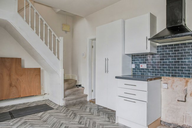 47 Acregate Lane, Preston, Lancashire, PR1 5QN 5