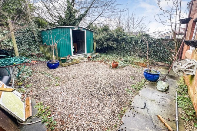 4 Kempton Rise, Blackburn, Lancashire, BB1 1RT 2