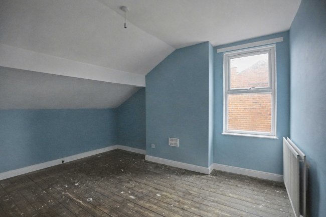 61 Bayswater Row, Leeds, West Yorkshire, LS8 5LF 6