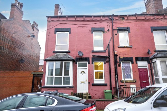 61 Bayswater Row, Leeds, West Yorkshire, LS8 5LF 6