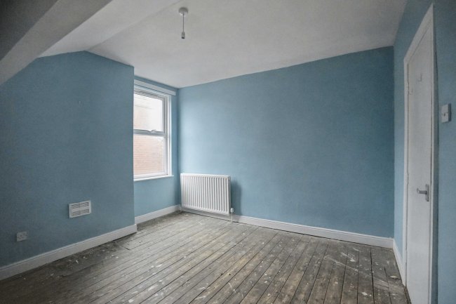 61 Bayswater Row, Leeds, West Yorkshire, LS8 5LF 6