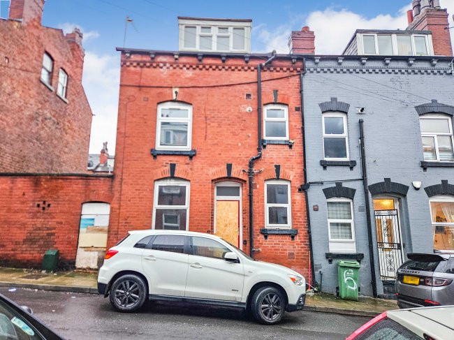 8 Bayswater Row , Leeds, West Yorkshire, LS8 5LH 5