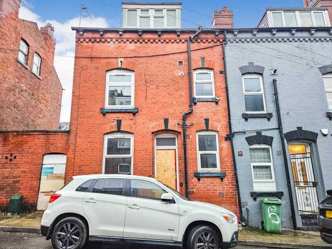 8 Bayswater Row , Leeds, West Yorkshire, LS8 5LH 5