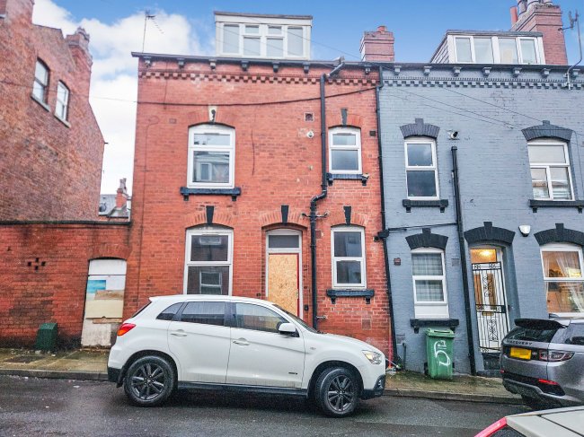 8 Bayswater Row , Leeds, West Yorkshire, LS8 5LH 5
