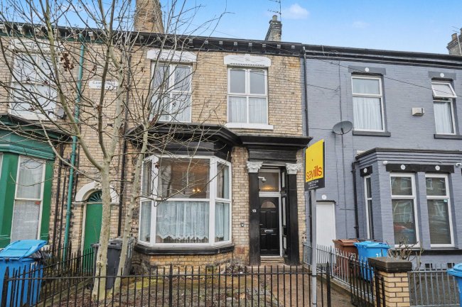 19 Albany Street, Hull, East Yorkshire, HU3 1PJ 4