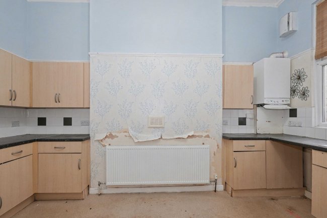 19 Albany Street, Hull, East Yorkshire, HU3 1PJ 4