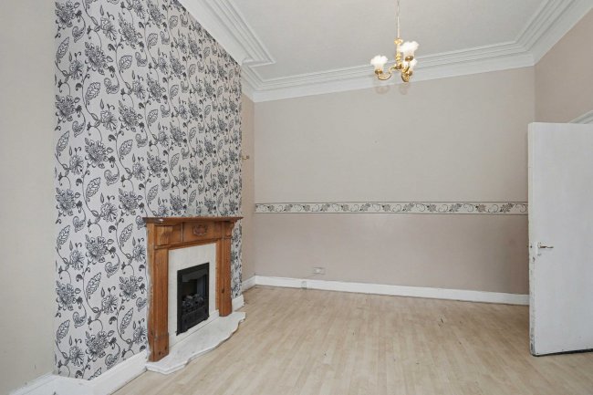 19 Albany Street, Hull, East Yorkshire, HU3 1PJ 4