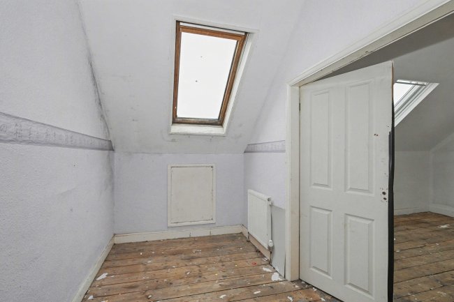 19 Albany Street, Hull, East Yorkshire, HU3 1PJ 4