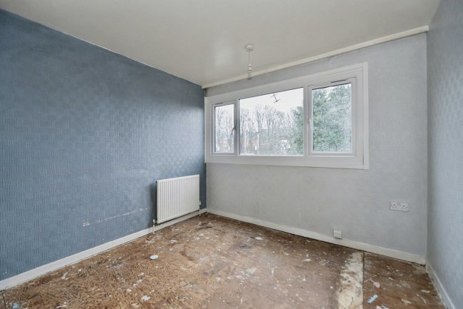 37 St Aidans Place, Norfolk Park, Sheffield, South Yorkshire, S2 2NE 2