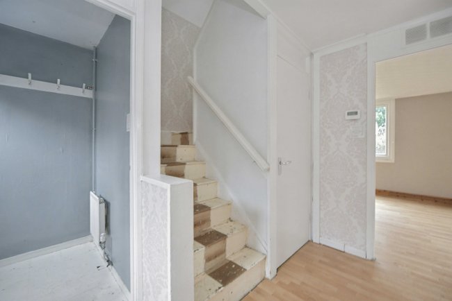 37 St Aidans Place, Norfolk Park, Sheffield, South Yorkshire, S2 2NE 2