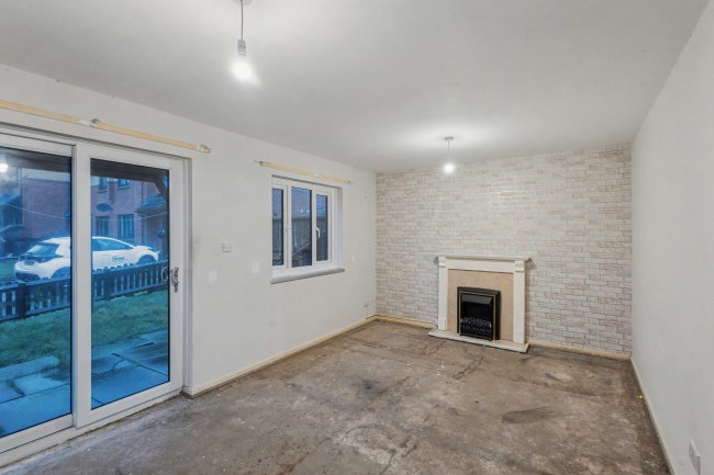 1 Kite Mews, Bradford, West Yorkshire, BD8 0NJ 4