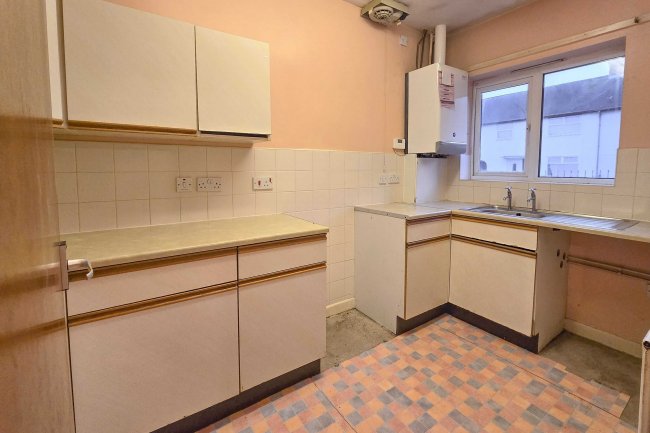 89 Whitegate Vale, Nottingham, Nottinghamshire, NG11 9ND 2