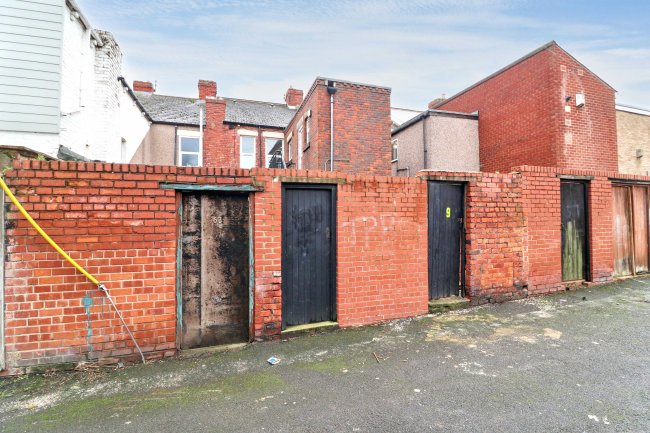 59 Canterbury Street, South Shields, NE33 4DQ 1