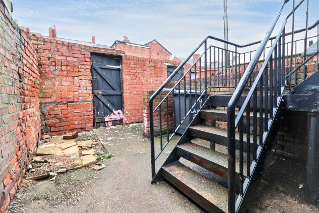 59 Canterbury Street, South Shields, NE33 4DQ 1