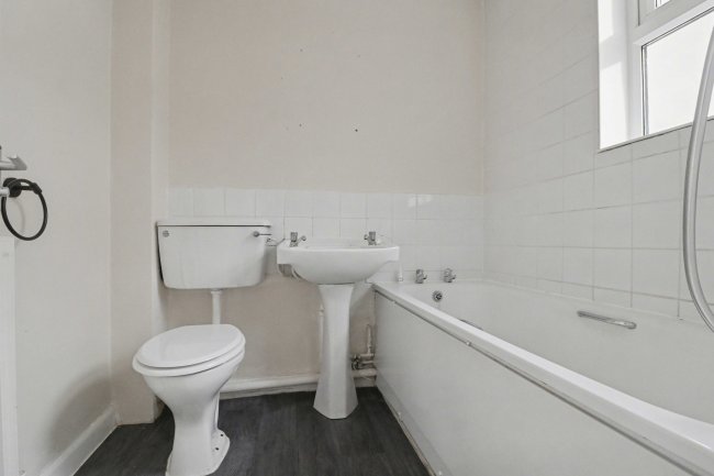59 Canterbury Street, South Shields, NE33 4DQ 1