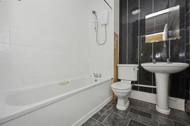 178 Mowbray Street, Newcastle upon Tyne, NE6 5PA 8